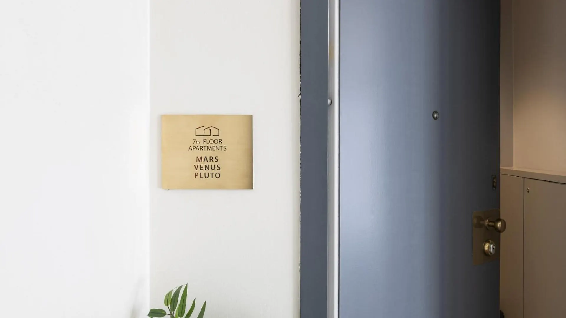 Easylife - Gioiello Urbano In Duomo Apartment Milan