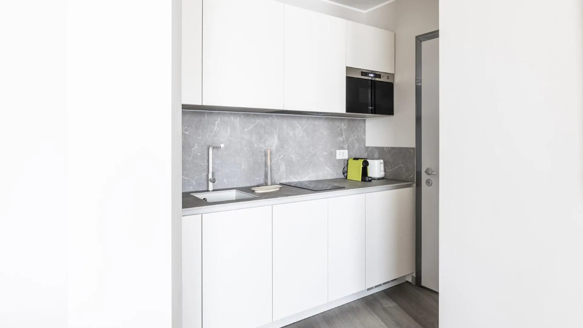 Easylife - Gioiello Urbano In Duomo Apartment Milan Italy