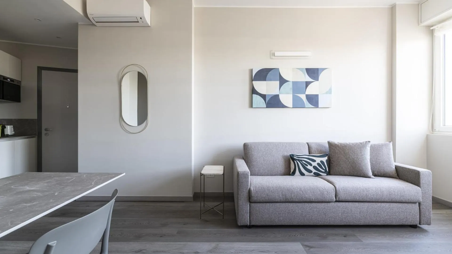 Easylife - Gioiello Urbano In Duomo Apartment Milan 0*,