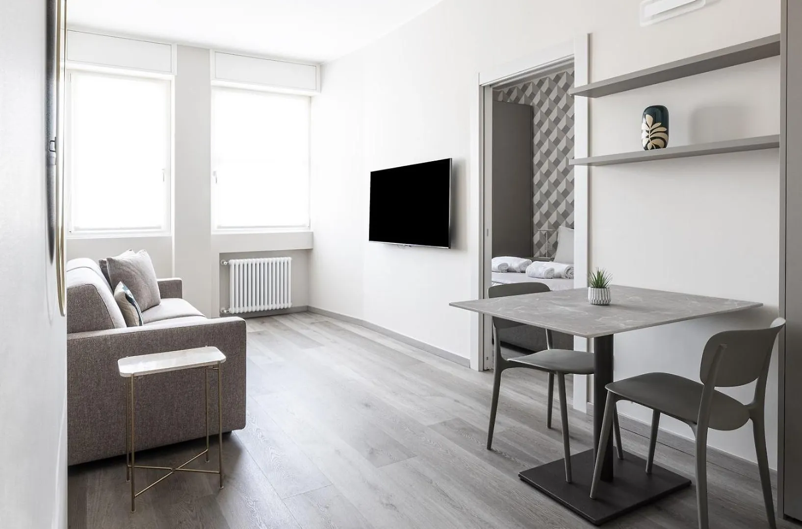 Easylife - Gioiello Urbano In Duomo Apartment Milan 0*,  Italy